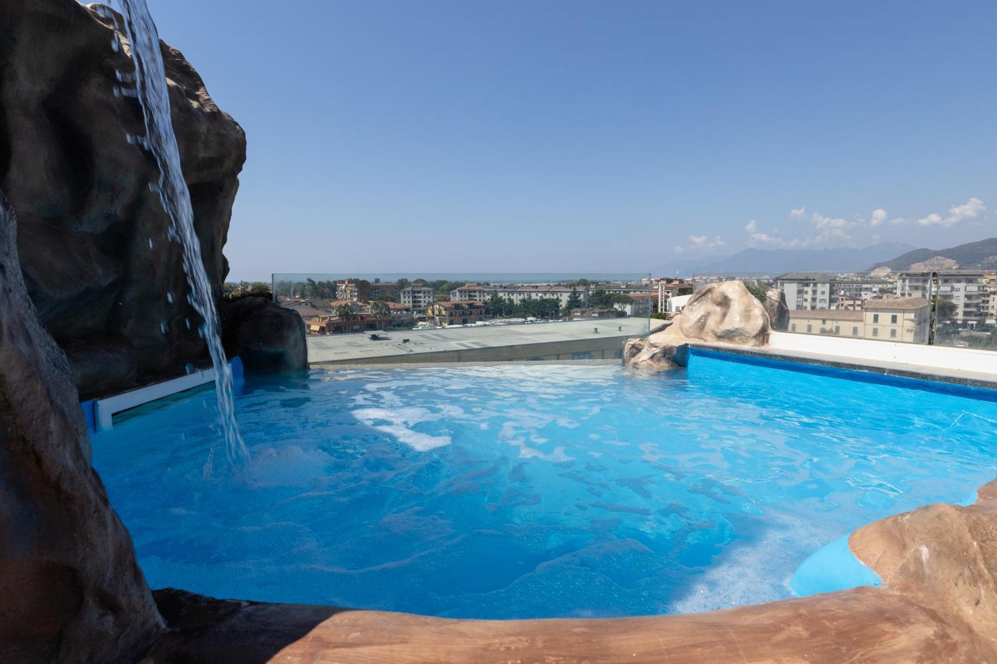 Hotel Carosello Pontecagnano Dış mekan fotoğraf